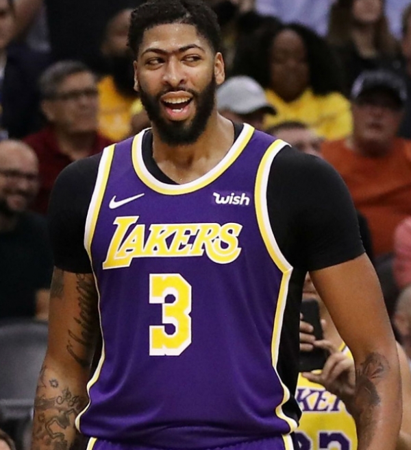 Lakers abre minissérie contra o Thunder em Los Angeles