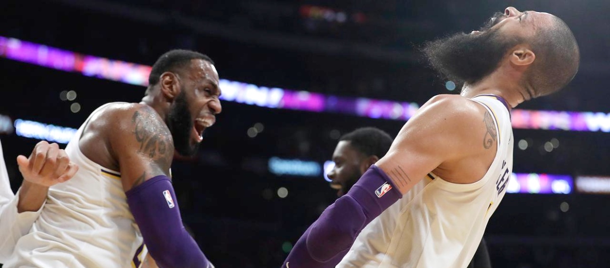 Lakers escapa com a vitória contra o Hawks