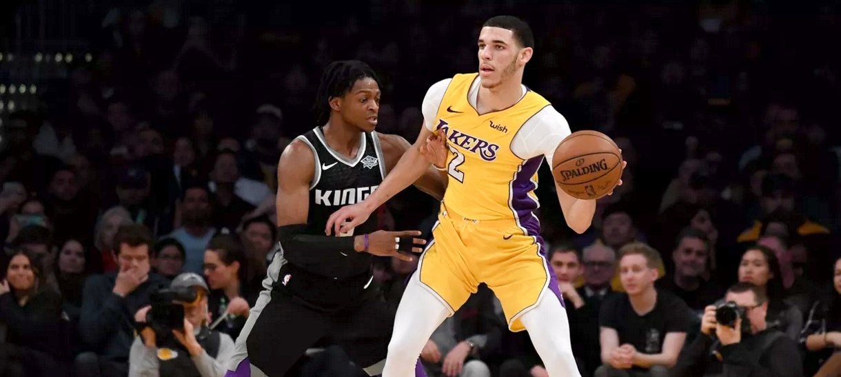 Desfalcado, Lakers viaja até Sacramento para enfrentar o Kings