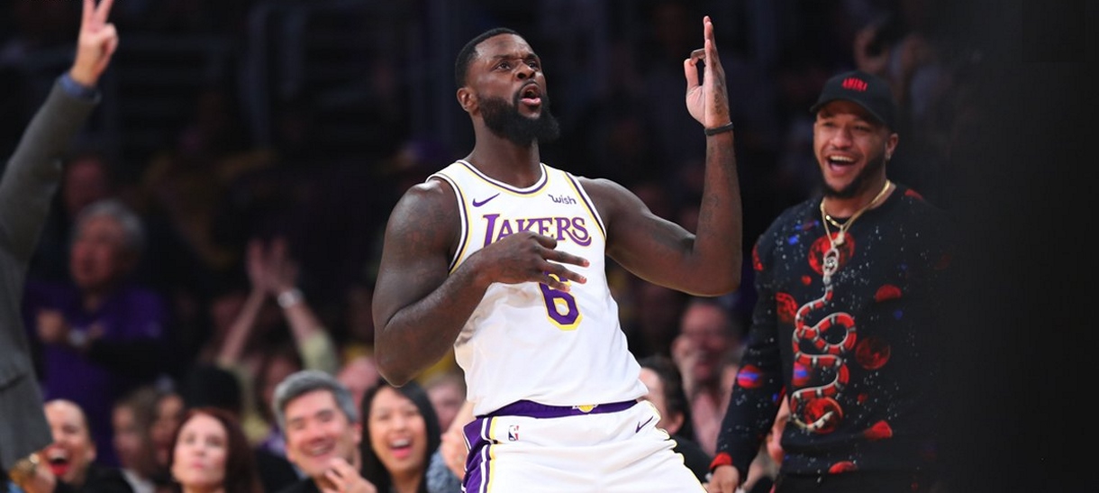 Lakers supera desfalques contra o Suns e reencontra vitória