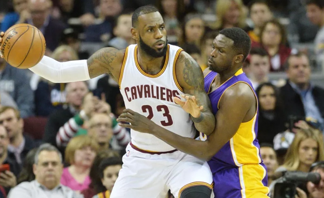 Lakers faz jogo equilibrado mas é derrotado pelo Cavs