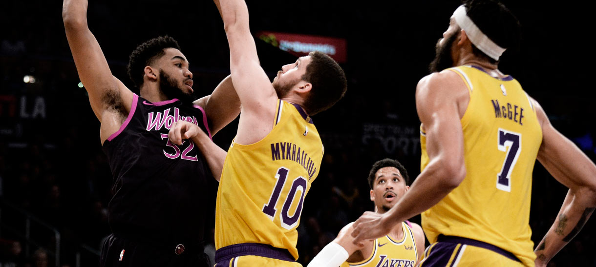 Lakers perde para Wolves e acumula terceira derrota seguida
