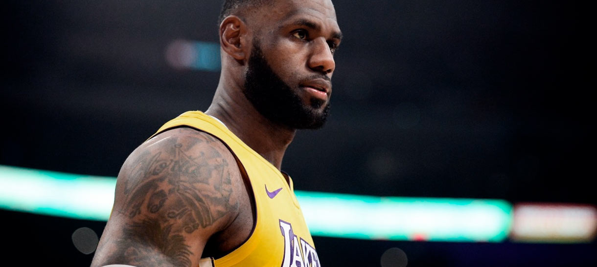 LeBron deve desfalcar o Lakers por conta de contusão