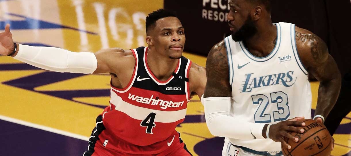 NBA: Lakers estaria discutindo uma negociação por Russell Westbrook