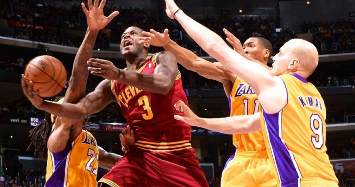 Lakers jogava melhor na defesa com D'Antoni