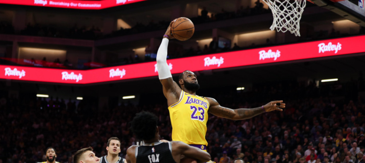 Lakers domina o Kings do começo ao fim