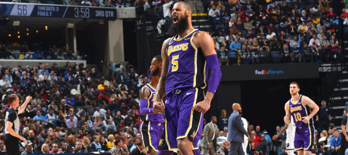 Lakers domina o Grizzlies e ganha uma posição na classificação