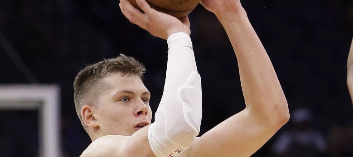 Lakers envia o calouro Moritz Wagner para a G-League
