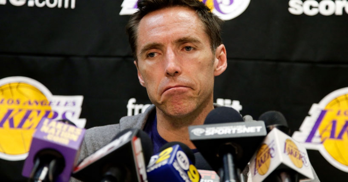 Lakers teria feito proposta por Steve Nash
