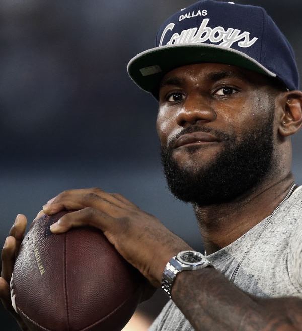 NBA: LeBron James teria avaliado jogar pela NFL
