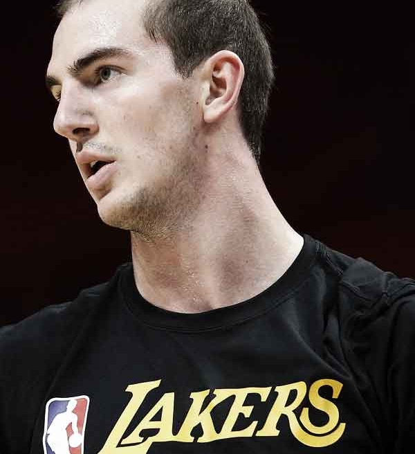 NBA: A verdade por trás da saída de Alex Caruso do Lakers